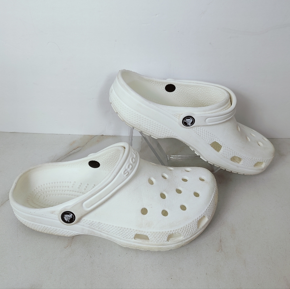 Crocs Unisex Classic Slip On Clogs Slippers Sandals, 6(M) 8(W)